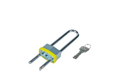 Padlock Cruach lannaithe le geimhle inchoigeartaithe